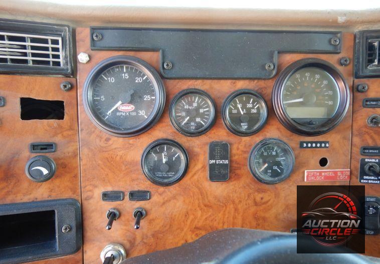 2009 Peterbilt 340