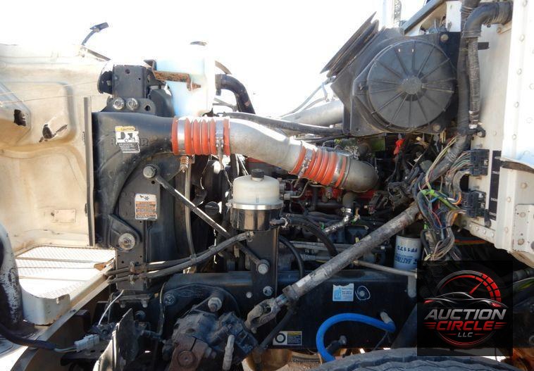 2009 Peterbilt 340