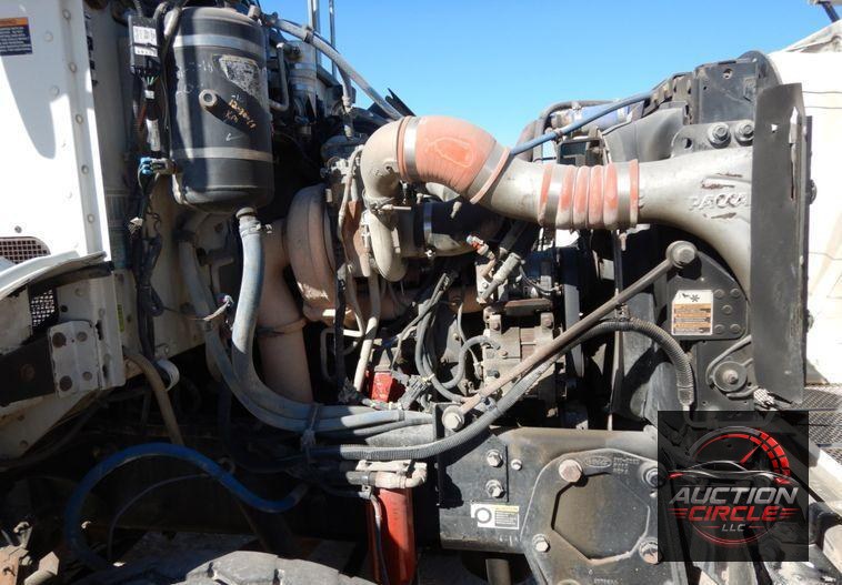 2009 Peterbilt 340