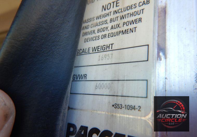 2009 Peterbilt 340