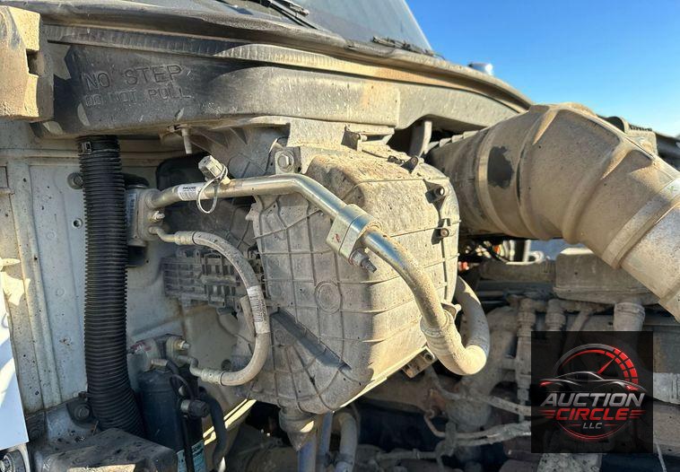 2021 Kenworth T880  dump truck