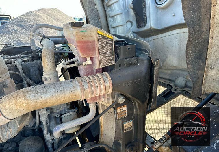 2021 Kenworth T880  dump truck