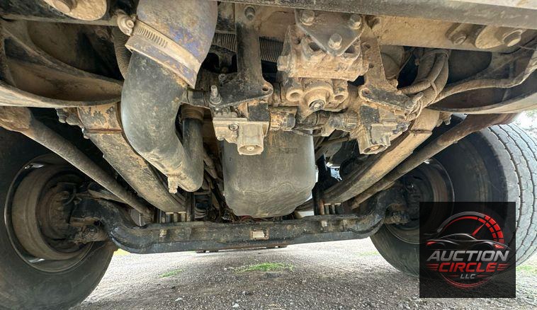 2016 Kenworth  T880 dump truck