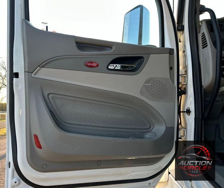 2022 Peterbilt  567 dump truck