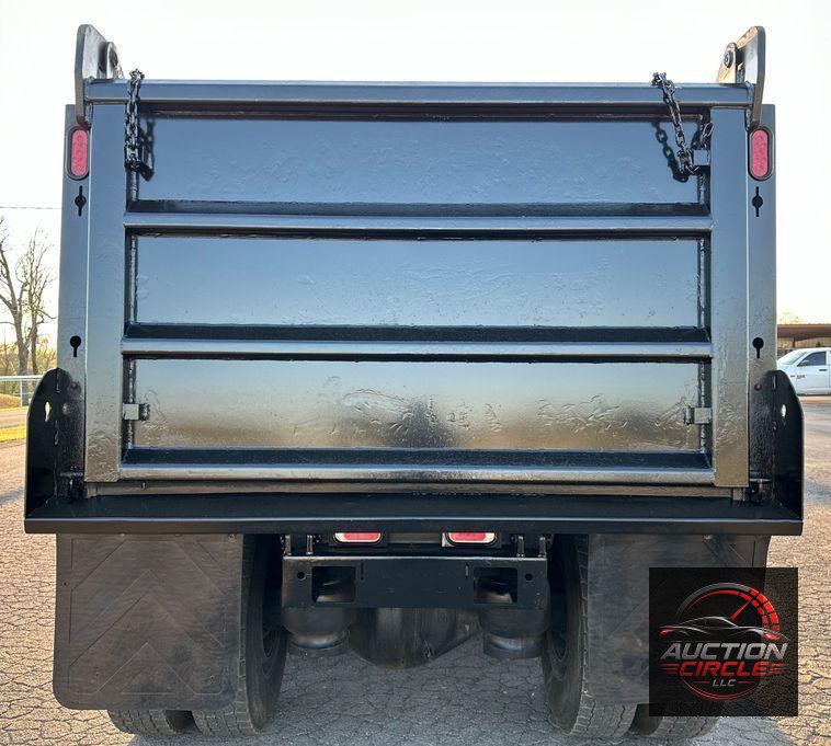 2022 Peterbilt  567 dump truck