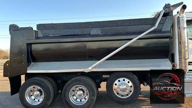 2022 Peterbilt  567 dump truck