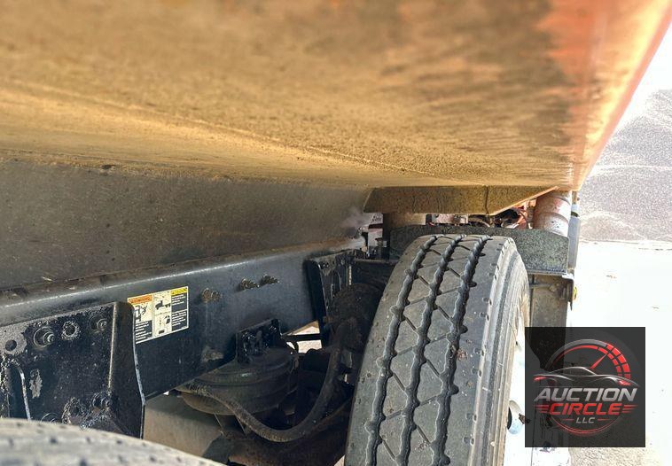 2018 Kenworth T880 dump truck