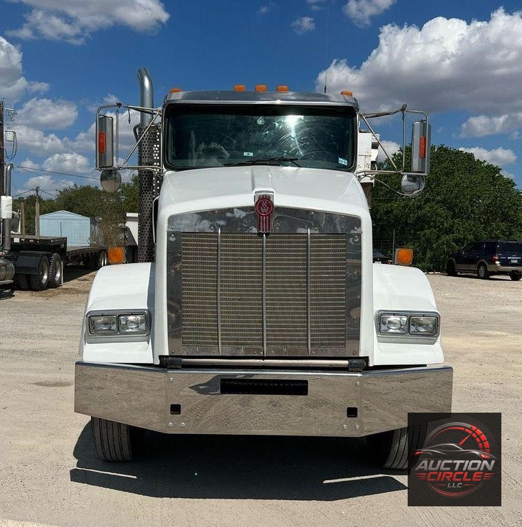 2016 Kenworth T800  dump truck