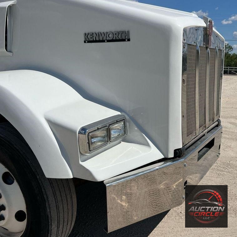 2016 Kenworth T800  dump truck