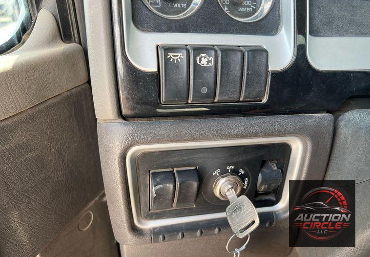 2016 Kenworth T800  dump truck