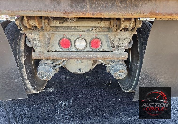 2018 Kenworth T880  dump truck