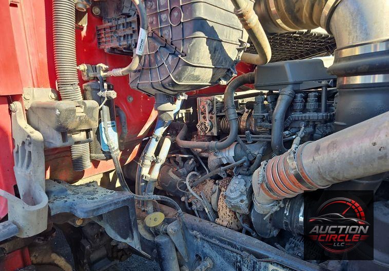2018 Kenworth T880  dump truck