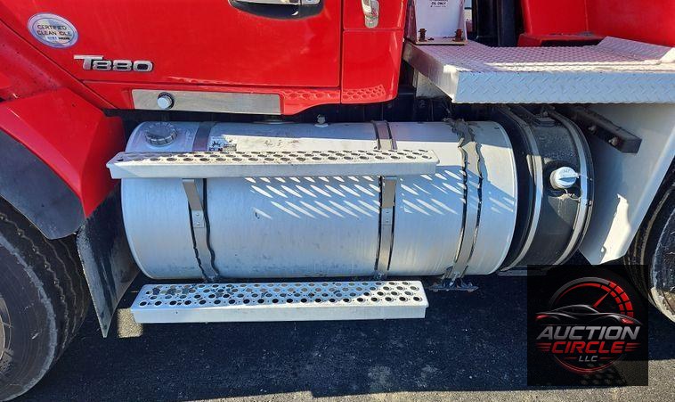 2018 Kenworth T880  dump truck