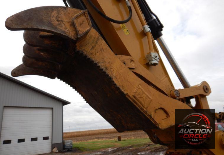 2018 Caterpillar 330F L  excavator