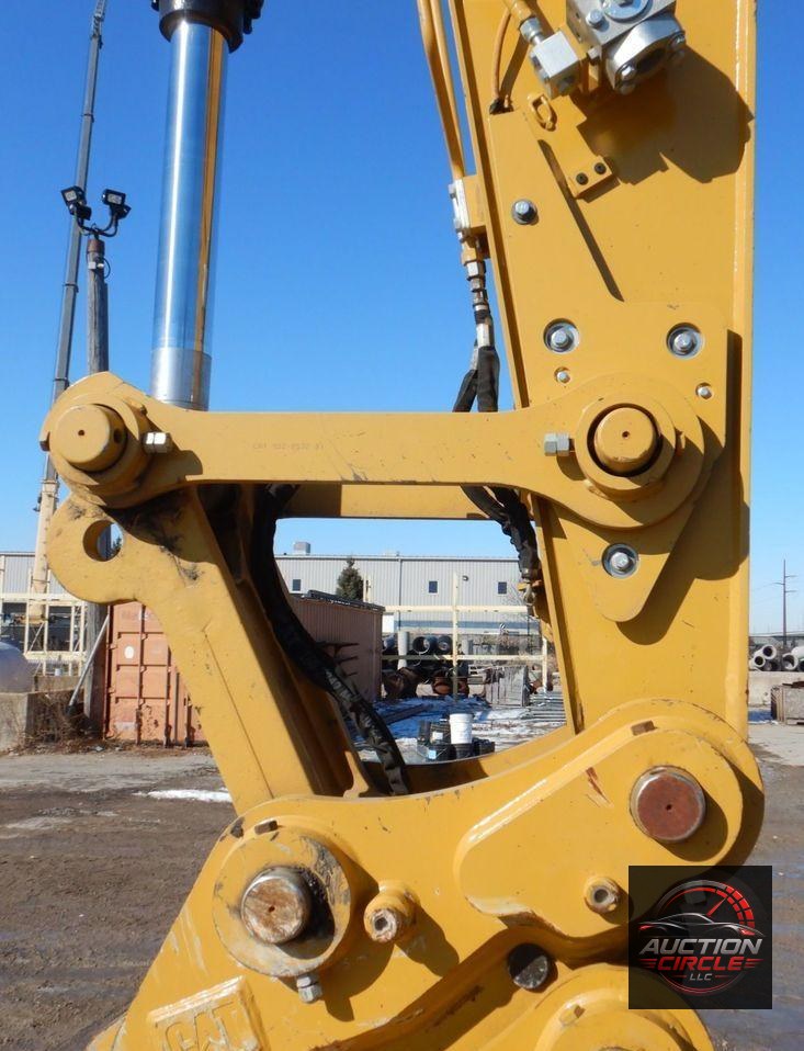 2021 Caterpillar 325  excavator