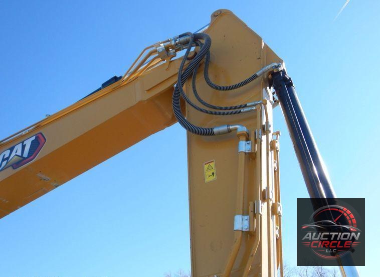 2021 Caterpillar 325  excavator