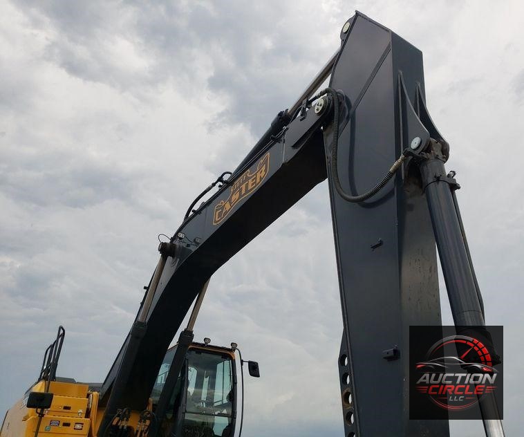 2019 John Deere 350G LC  excavator