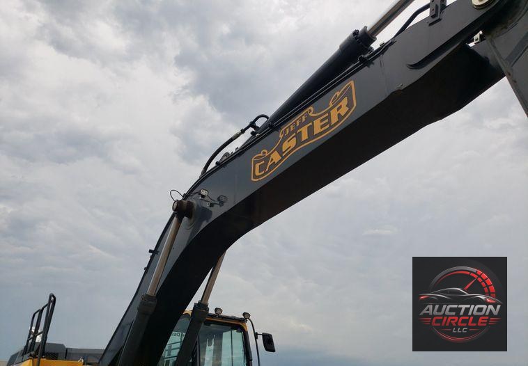 2019 John Deere 350G LC  excavator
