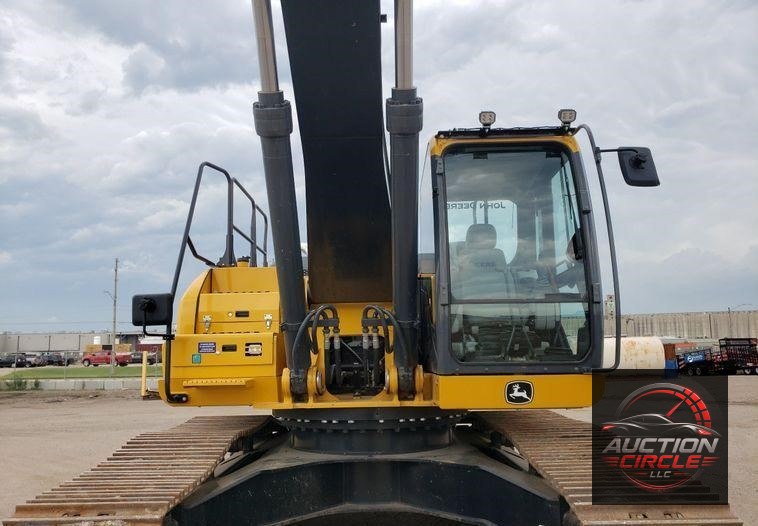 2019 John Deere 350G LC  excavator