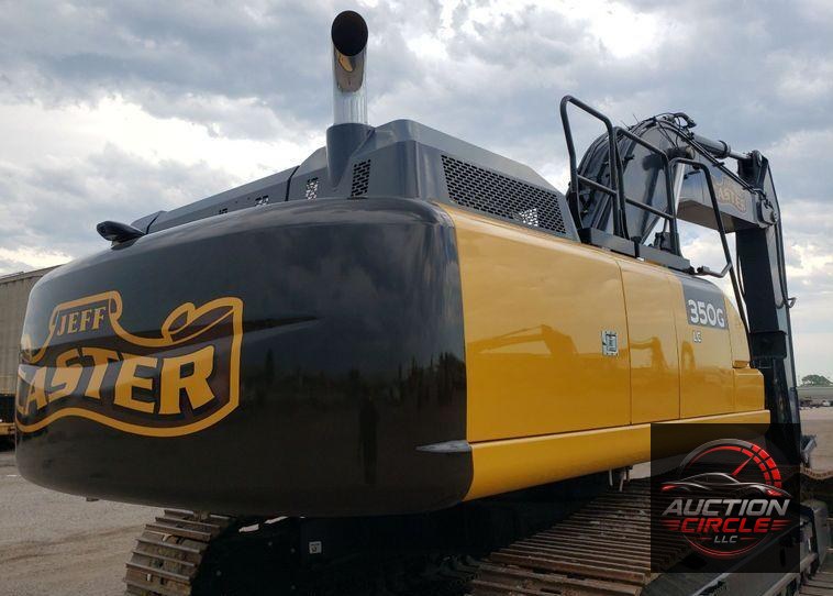 2019 John Deere 350G LC  excavator