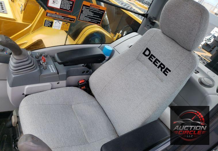 2019 John Deere 350G LC  excavator