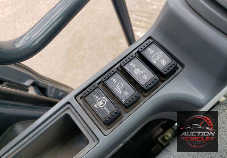 2019 John Deere 350G LC  excavator