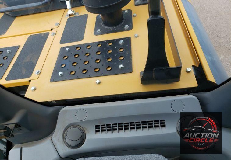 2019 John Deere 350G LC  excavator