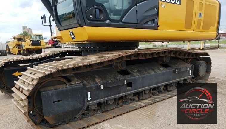 2019 John Deere 350G LC  excavator