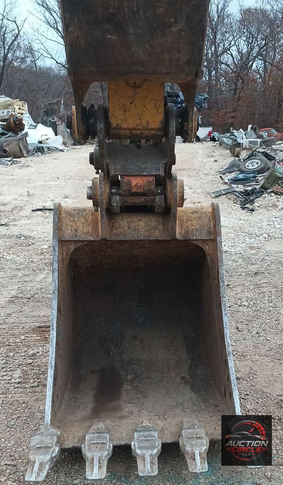 2021 Caterpillar 325  excavator