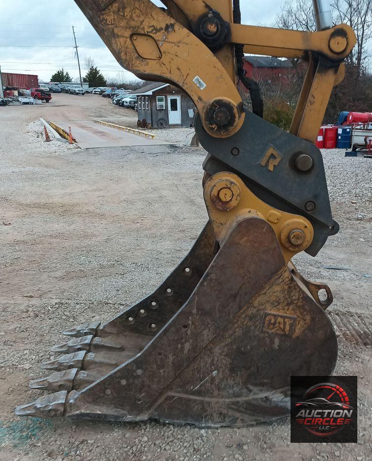 2021 Caterpillar 325  excavator