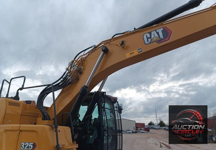 2021 Caterpillar 325  excavator
