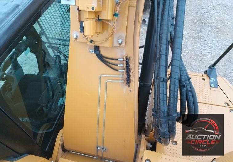 2021 Caterpillar 325  excavator
