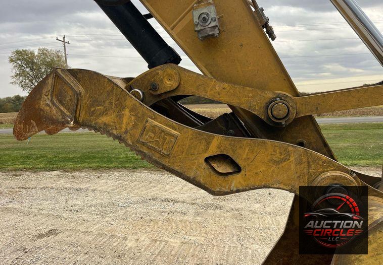 2021 Caterpillar 320GC  excavator