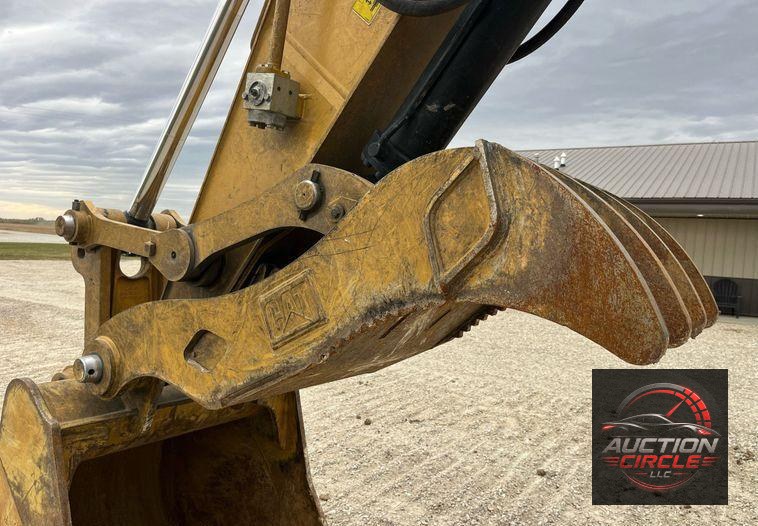 2021 Caterpillar 320GC  excavator