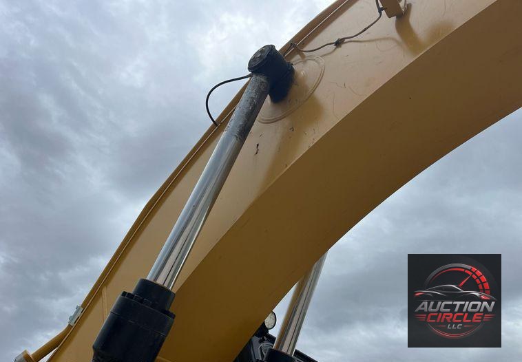 2021 Caterpillar 320GC  excavator