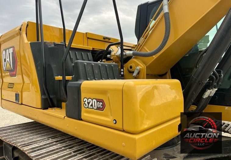 2021 Caterpillar 320GC  excavator