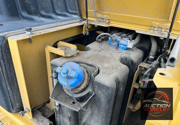 2021 Caterpillar 320GC  excavator