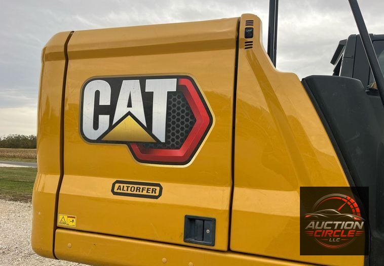 2021 Caterpillar 320GC  excavator