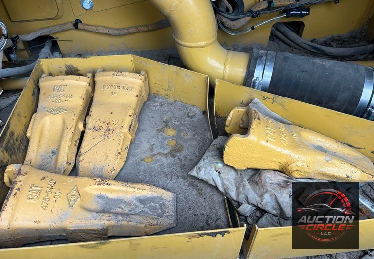 2021 Caterpillar 320GC  excavator