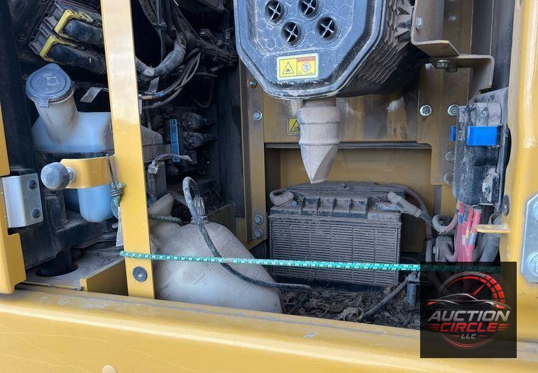 2021 Caterpillar 320GC  excavator