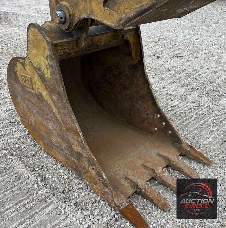 2021 Caterpillar 320GC  excavator