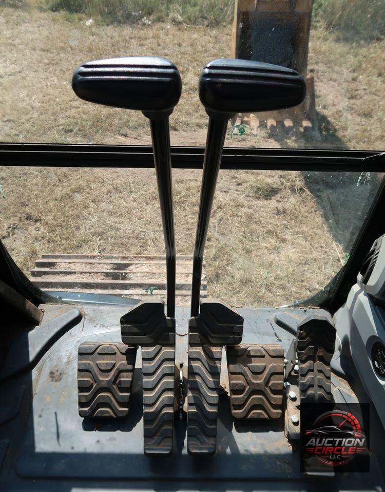 2017 Caterpillar 320F L  excavator