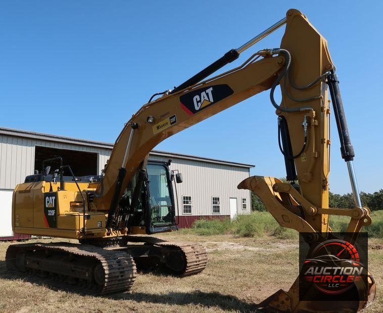 2017 Caterpillar 320F L  excavator