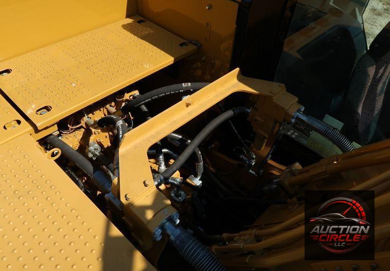 2017 Caterpillar 320F L  excavator