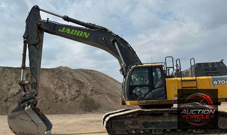 2017 John Deere 470G LC  excavator