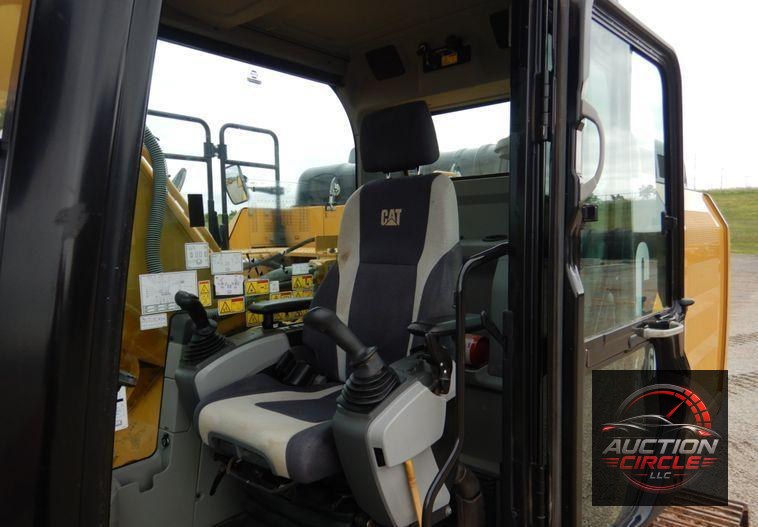 2016 Caterpillar 326FL  excavator