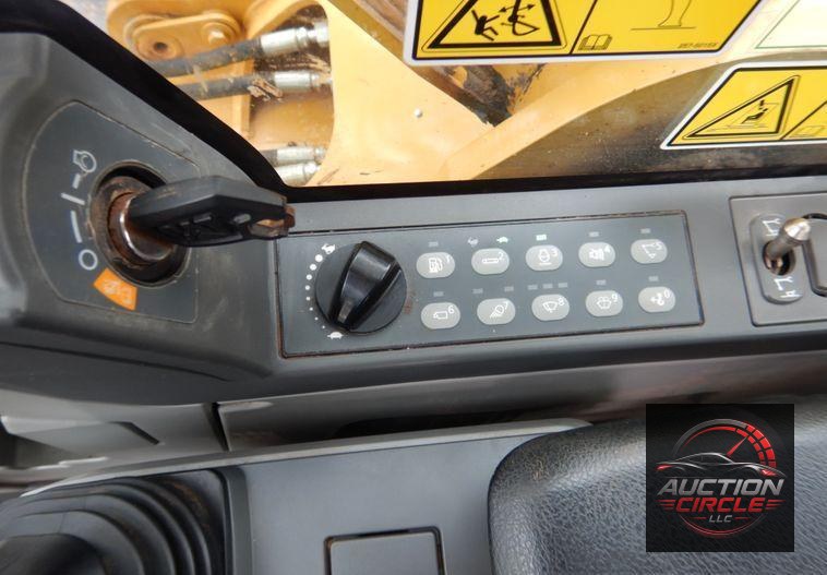 2016 Caterpillar 326FL  excavator