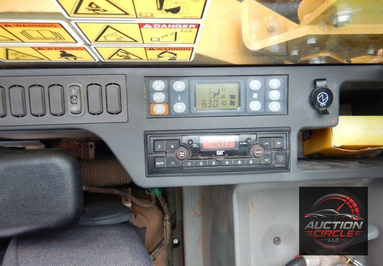 2016 Caterpillar 326FL  excavator