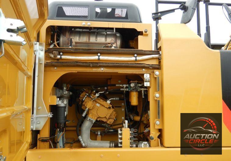 2016 Caterpillar 326FL  excavator