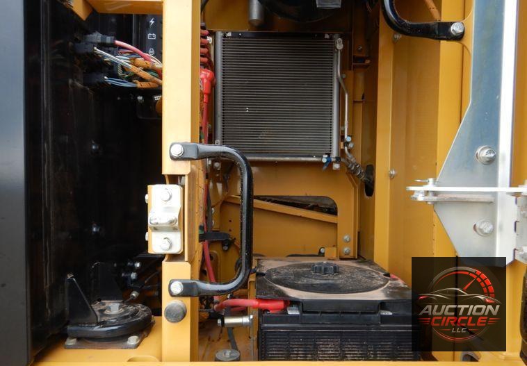 2016 Caterpillar 326FL  excavator